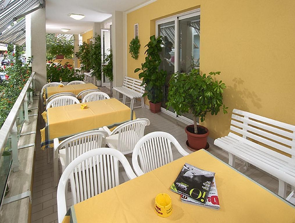 Hotel Vienna Senigallia Exterior foto