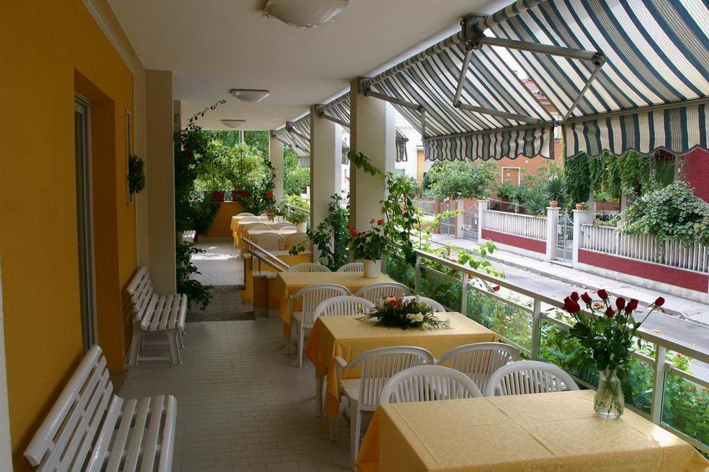 Hotel Vienna Senigallia Exterior foto